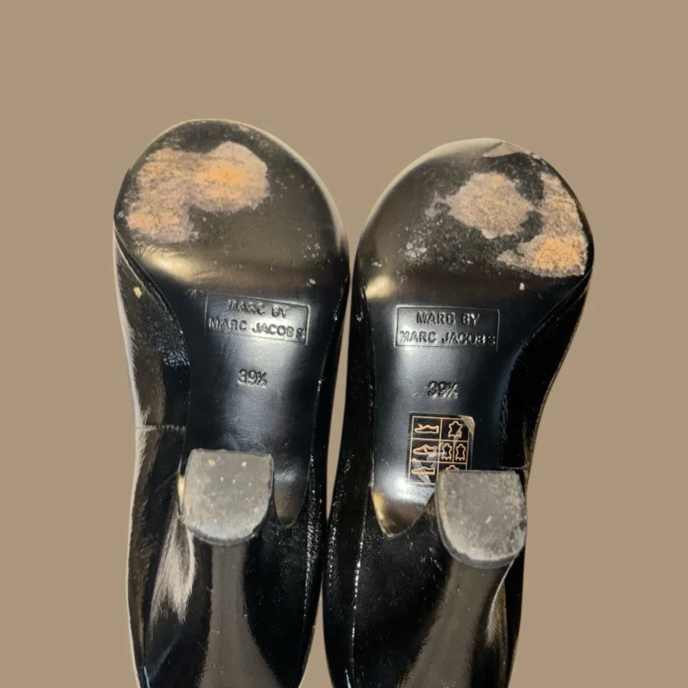 Marc by Marc Jacobs peep-toe pumps - Picture 7 of 7